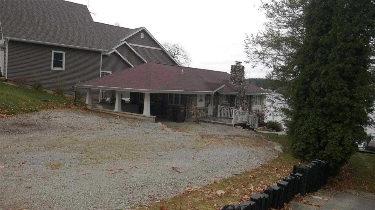 3740 West Shady Side Road Angola, IN 46703 - Photo 7 of 27 Gallery Image 7