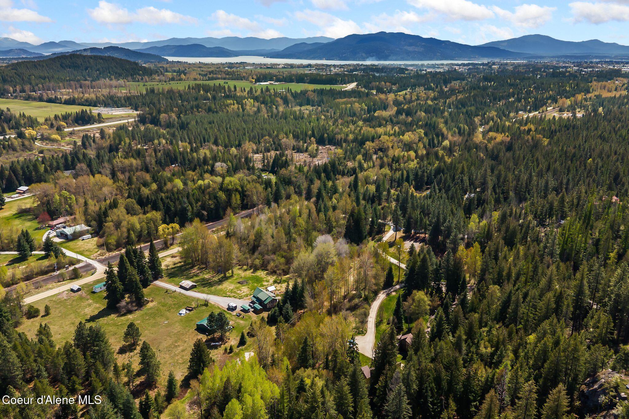 140 Snowgoose Lane, Unit 3 Sandpoint, ID 83864 - Photo 31 of 40 30_DJI_20260430035043_0726_D
