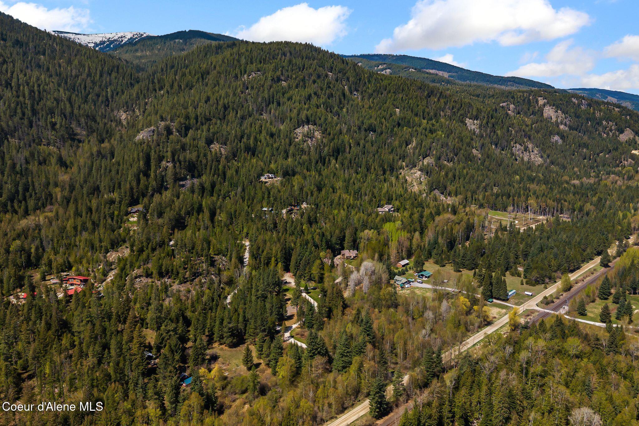 140 Snowgoose Lane, Unit 3 Sandpoint, ID 83864 - Photo 36 of 40 35_DJI_20260430035624_0766_D