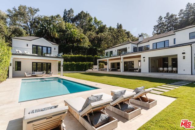 $17,995,000 | 13164 Boca De Canon Lane, Los Angeles, CA 90049