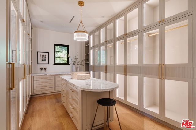 $17,995,000 | 13164 Boca De Canon Lane, Los Angeles, CA 90049