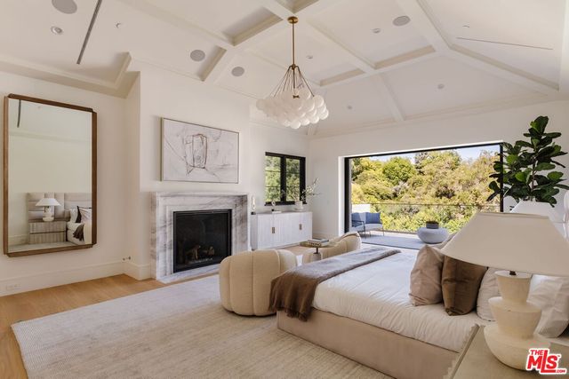 $17,995,000 | 13164 Boca De Canon Lane, Los Angeles, CA 90049