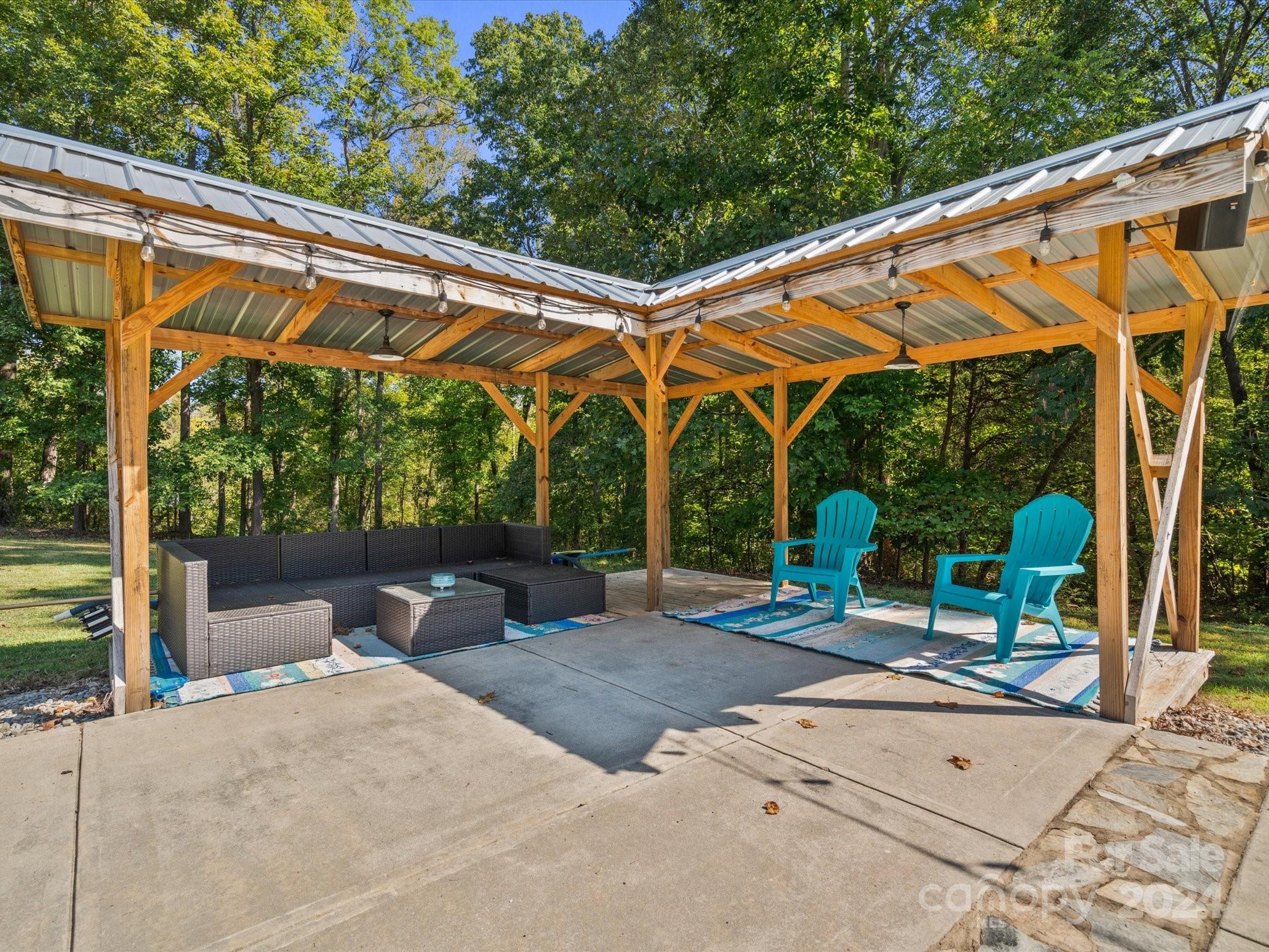 674 Ormond Road York, SC 29745 - Photo 36 of 48 a view of outdoor space yard and porch