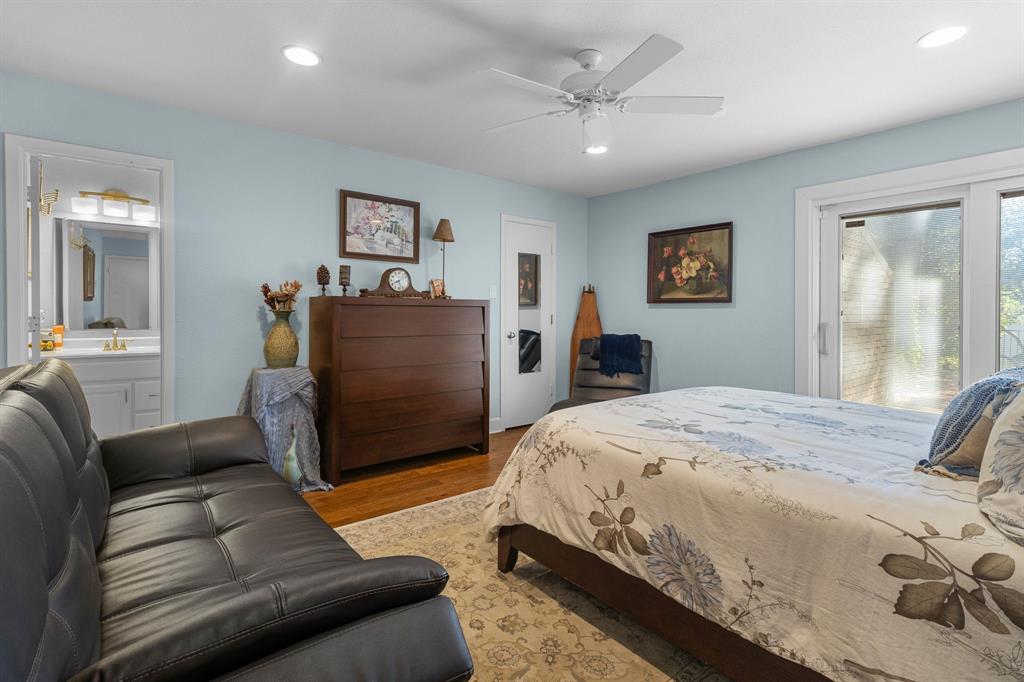 905 Crowley Road Arlington, TX 76012 - Photo 28 of 40