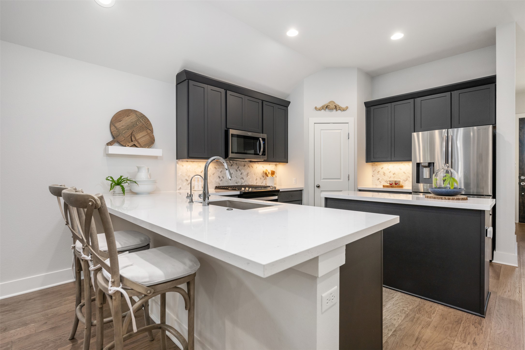 418 Raleigh Drive Georgetown, TX 78633 - Photo 12 of 39