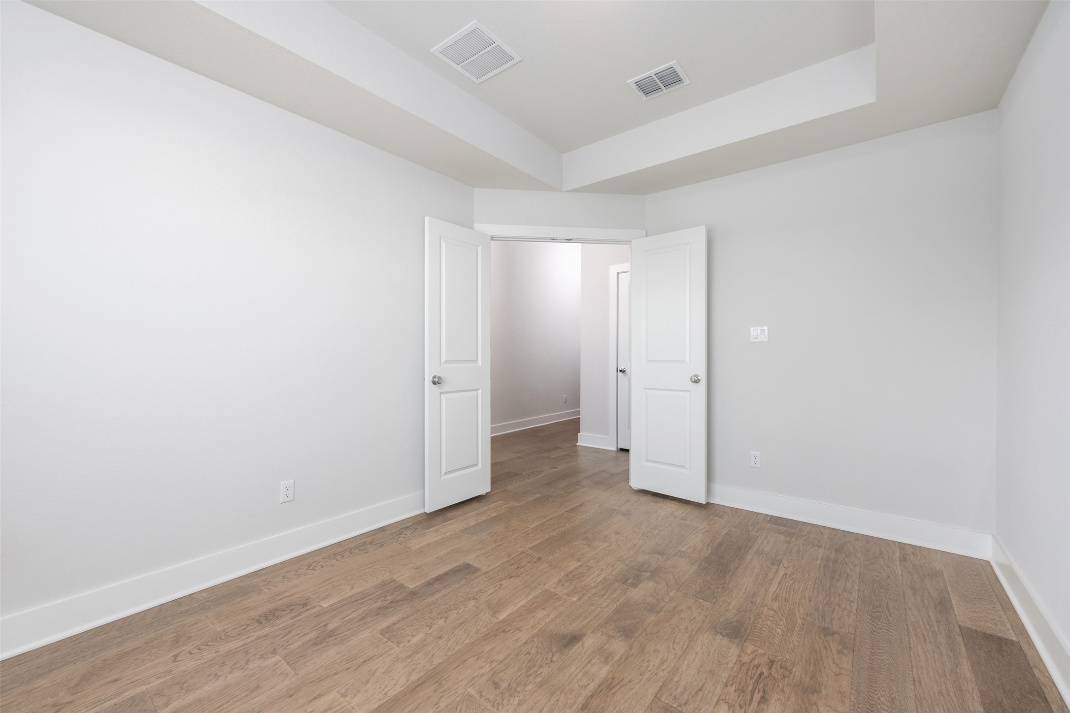 418 Raleigh Drive Georgetown, TX 78633 - Photo 8 of 39 a view of an empty room