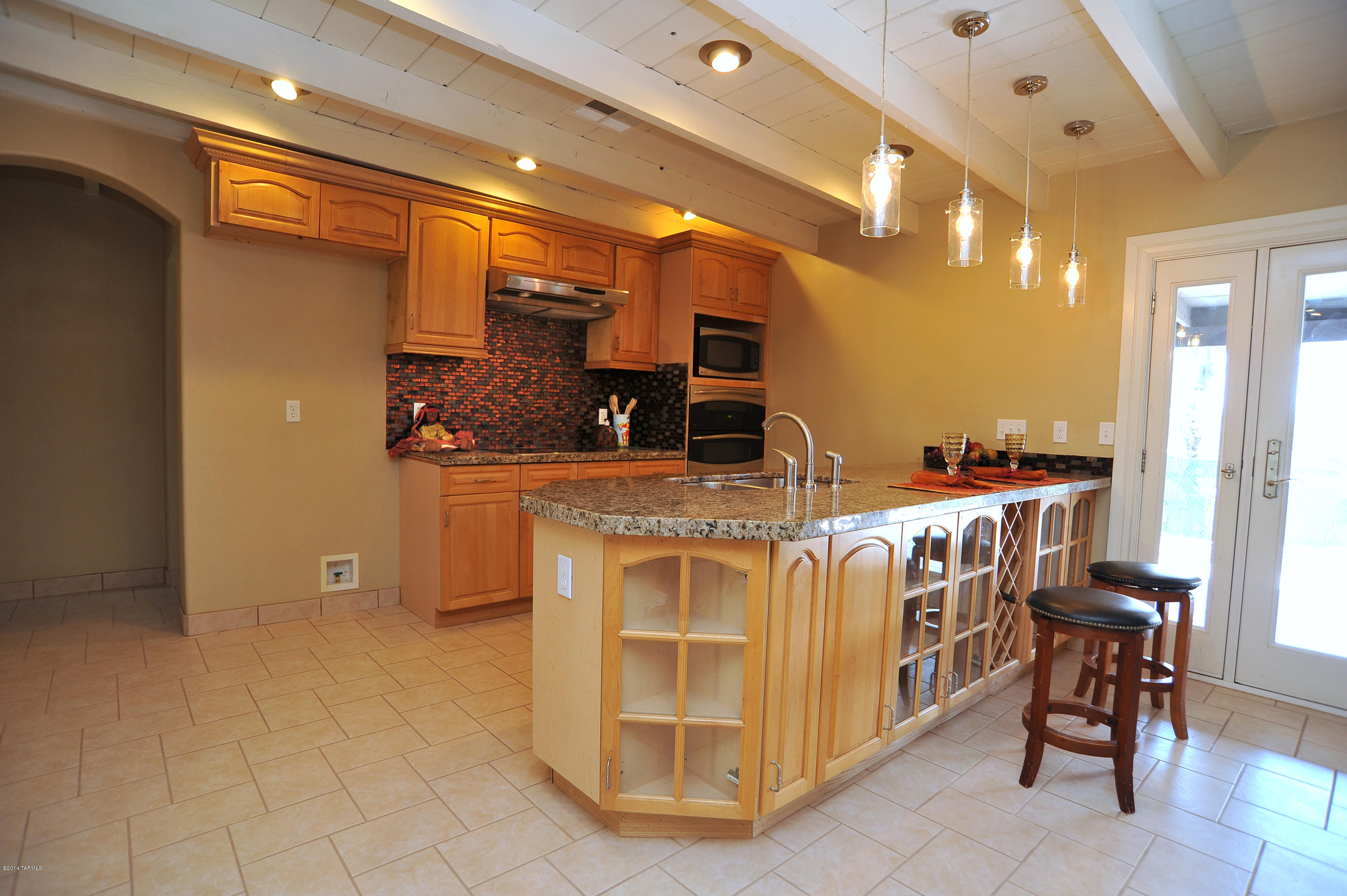 1301 West Roller Coaster Road Tucson, AZ 85704 - Photo 6 of 46 Gallery Image 6