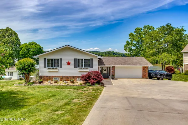 $925,000 | 571 Anglers Cove Road, Kingston, TN 37763