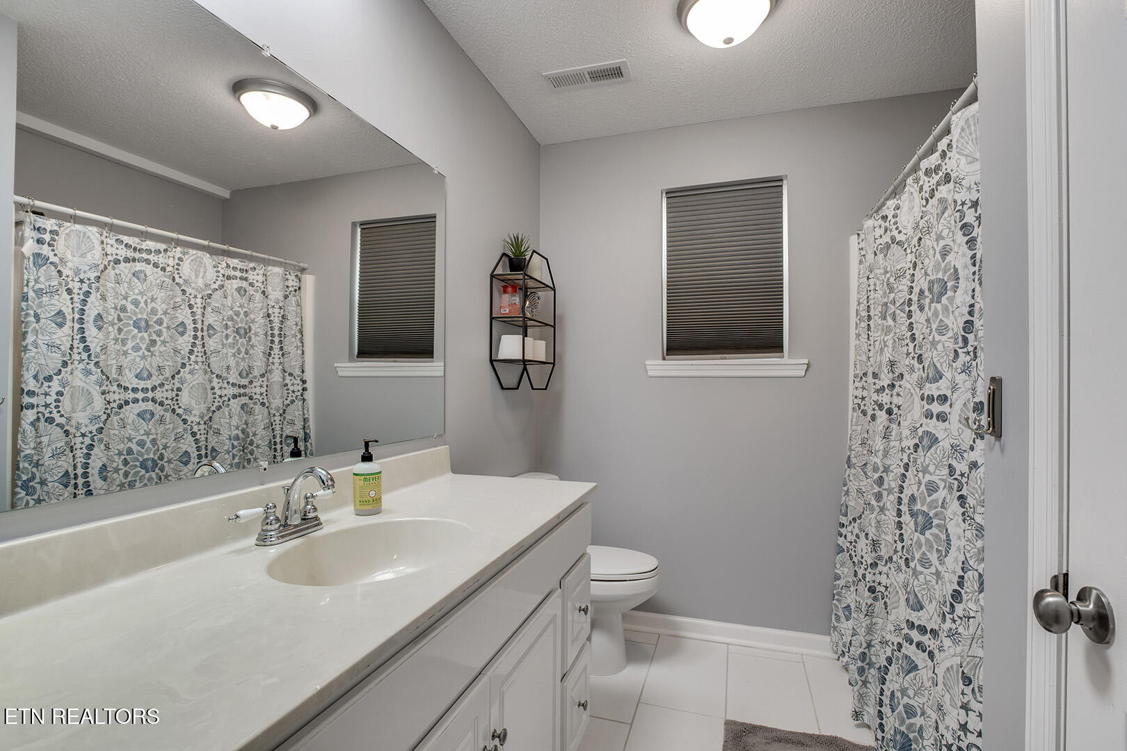 571 Anglers Cove Road Kingston, TN 37763 - Photo 22 of 41 571 Anglers Cove