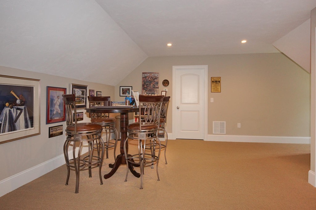 140 Woodside Road Sudbury, MA 01776 - Photo 22 of 29 Gallery Image 22