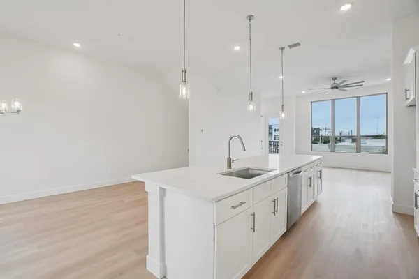 $3,400 | 13351 Goodland Street, Unit 104, Farmers Branch, TX 75234