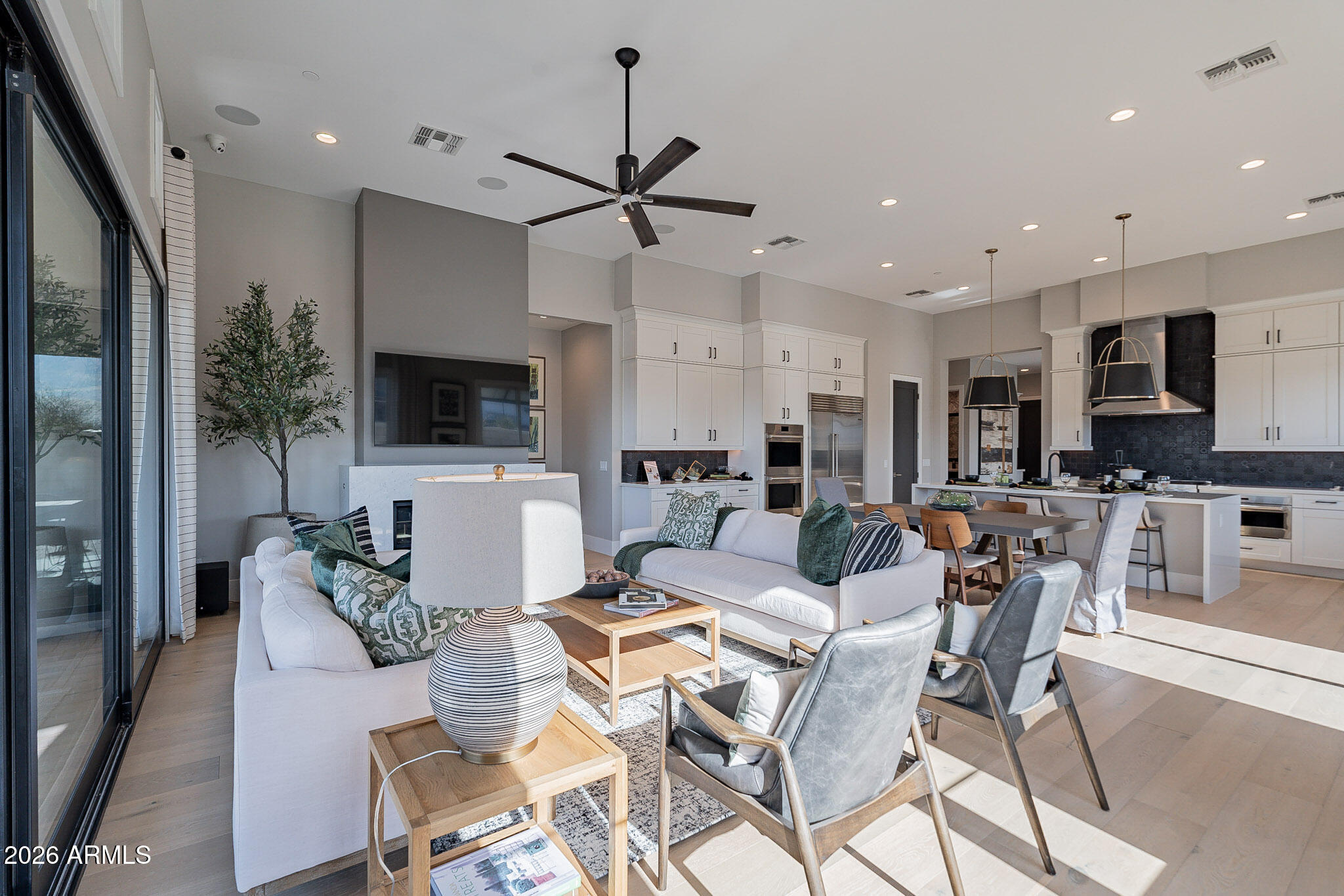 3346 South Stuart Court Gilbert, AZ 85297 - Photo 8 of 105
