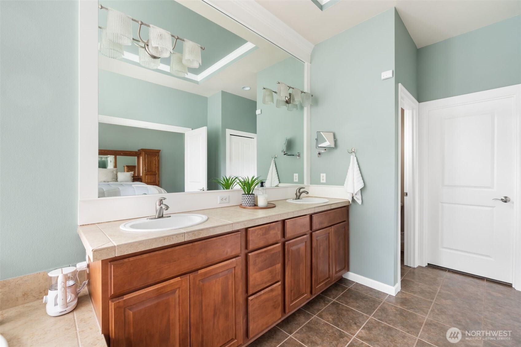 4753 Rutherford Circle Southwest Port Orchard, WA 98367 - Photo 16 of 40 Gallery Image 16