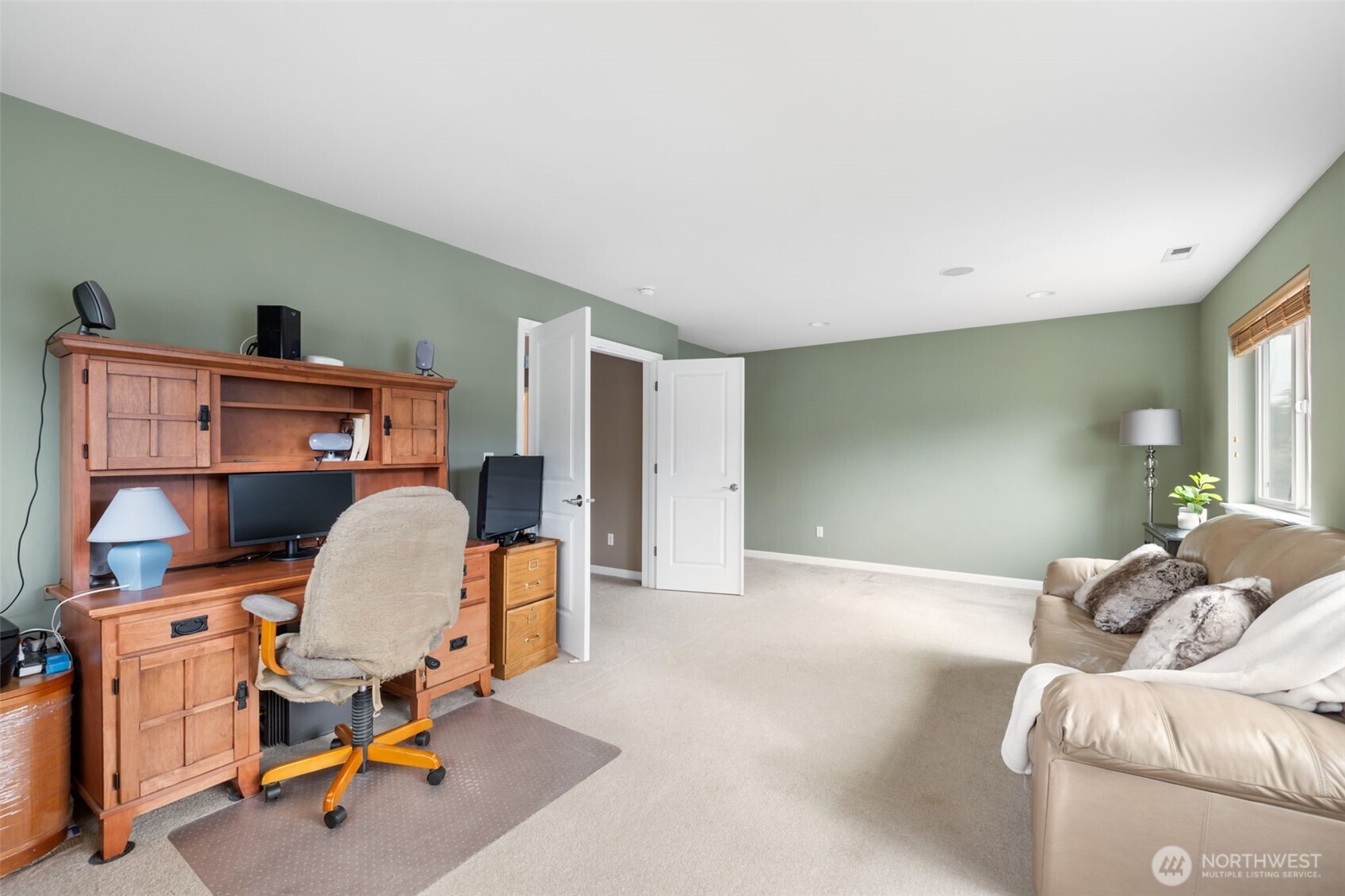 4753 Rutherford Circle Southwest Port Orchard, WA 98367 - Photo 18 of 40 Gallery Image 18