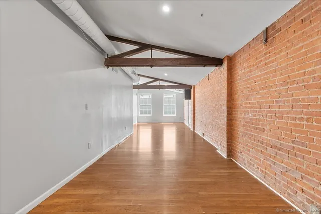 $2,500 | 196 Crown Street, Unit 5I, New Haven, CT 06510