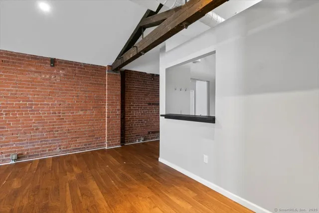 $2,500 | 196 Crown Street, Unit 5I, New Haven, CT 06510