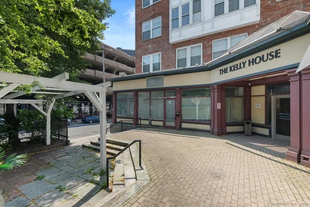 $2,500 | 196 Crown Street, Unit 5I, New Haven, CT 06510