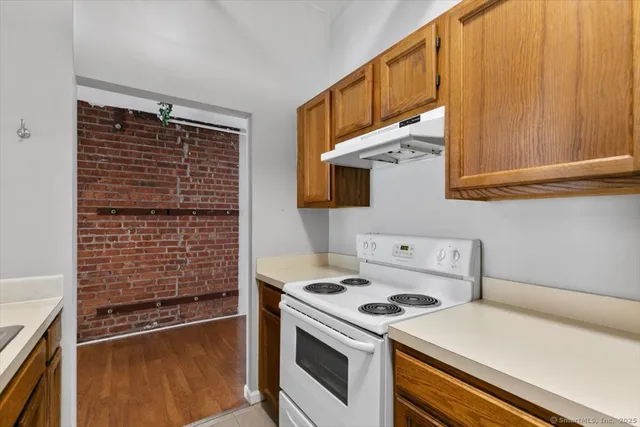 $2,500 | 196 Crown Street, Unit 5I, New Haven, CT 06510