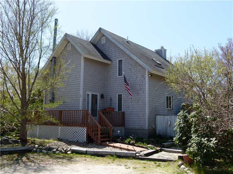 65 Brooklyn Road Narragansett, RI 02882 - Photo 23 of 25 Exterior Front.