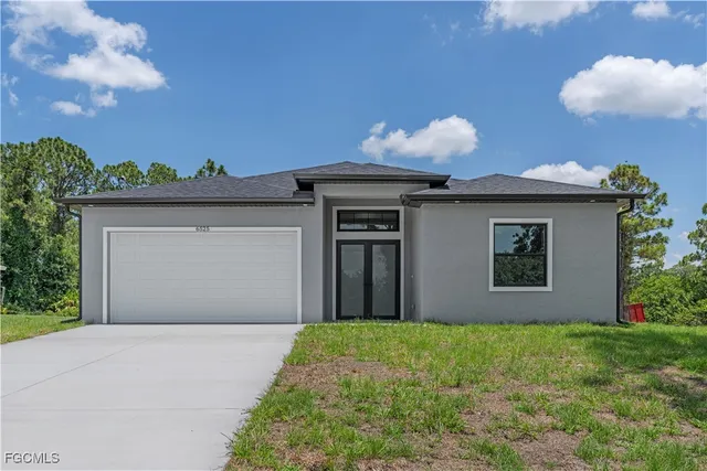$345,000 | 7033 Lotus Circle, LaBelle, FL 33935