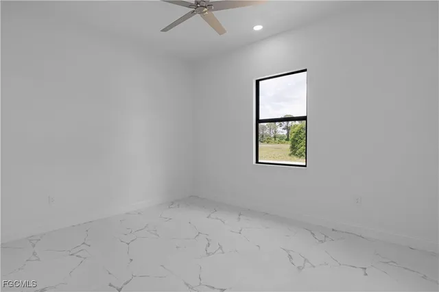 $345,000 | 7033 Lotus Circle, LaBelle, FL 33935