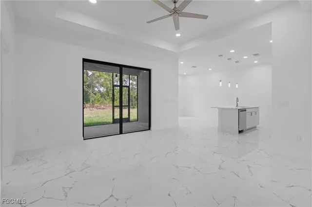 $345,000 | 7033 Lotus Circle, LaBelle, FL 33935