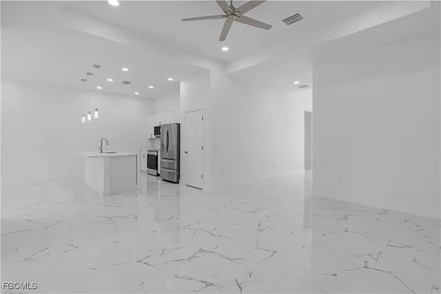 $345,000 | 7033 Lotus Circle, LaBelle, FL 33935