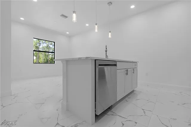 $345,000 | 7033 Lotus Circle, LaBelle, FL 33935