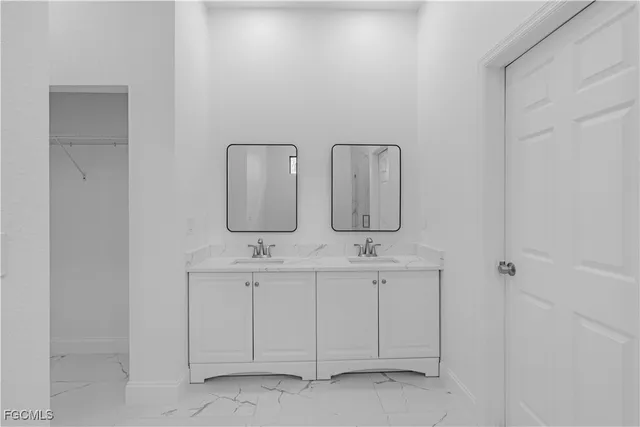 $345,000 | 7033 Lotus Circle, LaBelle, FL 33935