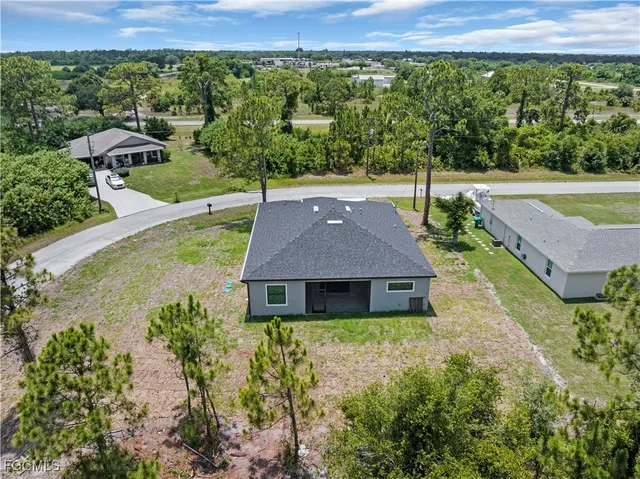 $345,000 | 7033 Lotus Circle, LaBelle, FL 33935