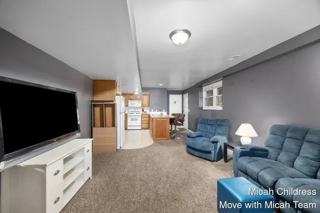 $579,000 | 6667 60th Street Southeast, Grand Rapids, MI 49512