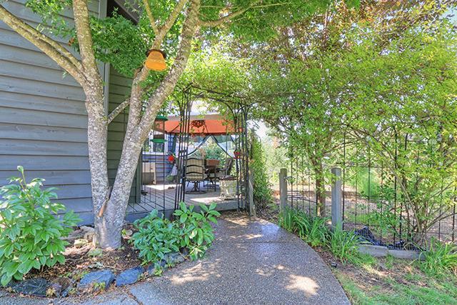5451 Hugo Road Grants Pass, OR 97526 - Photo 27 of 34 Additional Photo