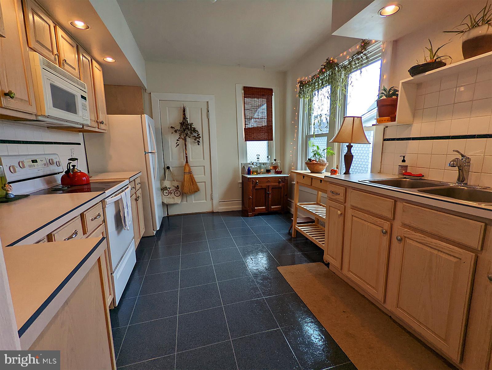 123 North Liberty Street Lititz, PA 17543 - Photo 12 of 25 Gallery Image 12
