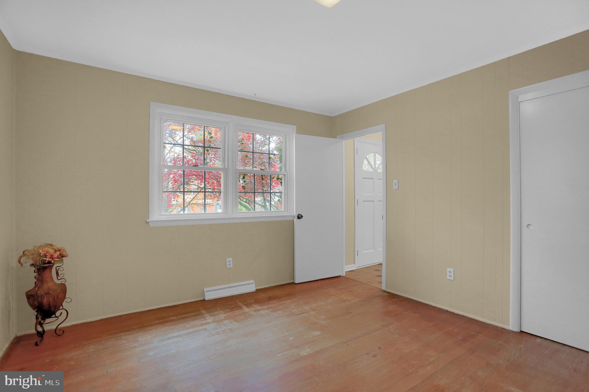 1720 Sammar Road Lancaster, PA 17601 - Photo 12 of 31 Main Level Bedroom