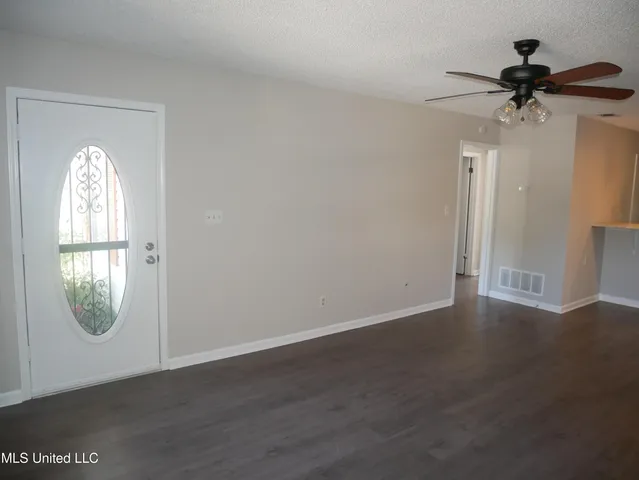 $1,495 | 505 Village Cove, Hernando, MS 38632