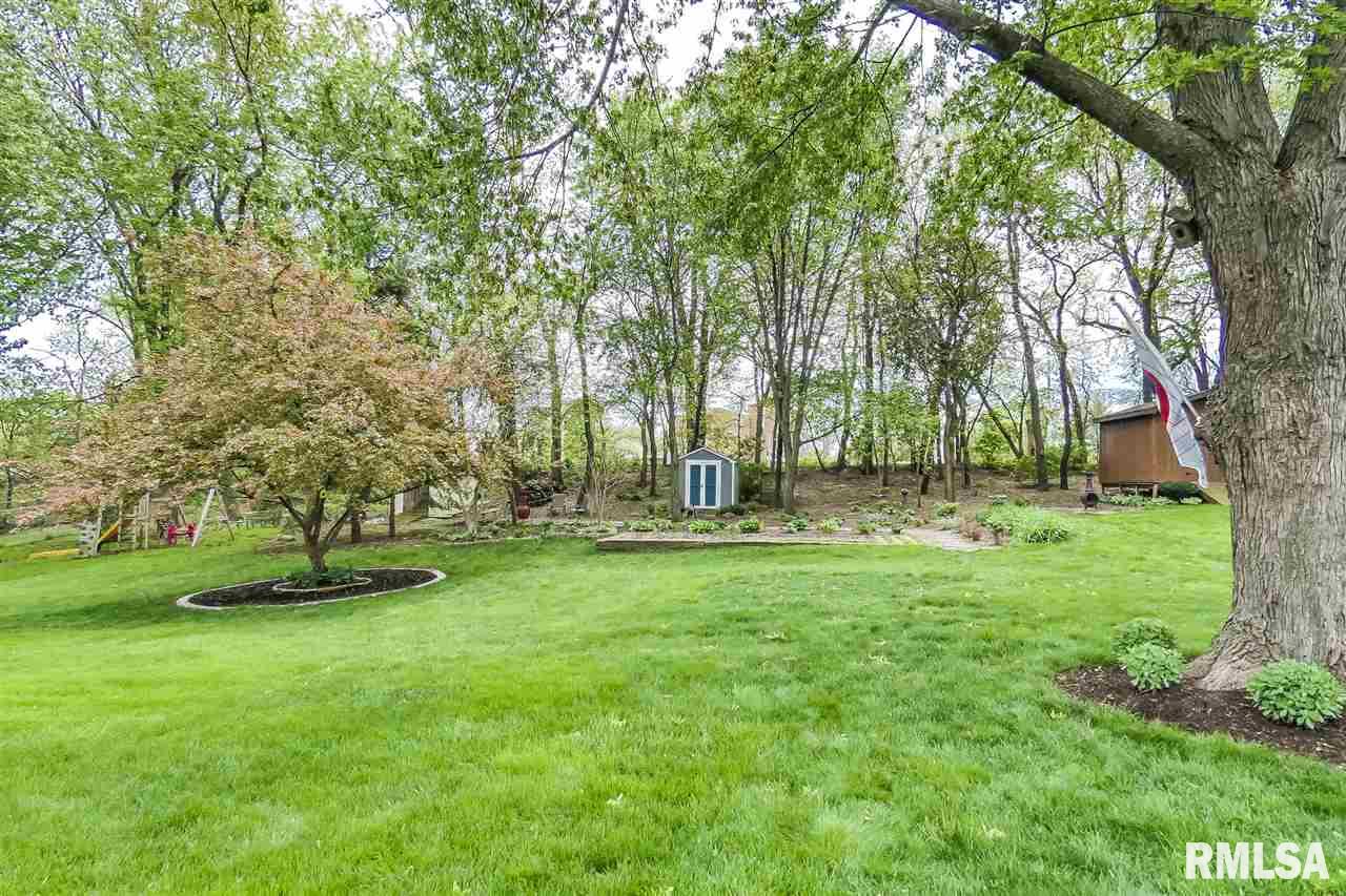 410 West Stonegate Road Peoria, IL 61614 - Photo 23 of 31 Gallery Image 23