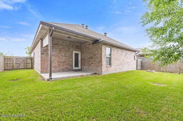 $251,000 | 111 Safe Hvn Drive, Carencro, LA 70520