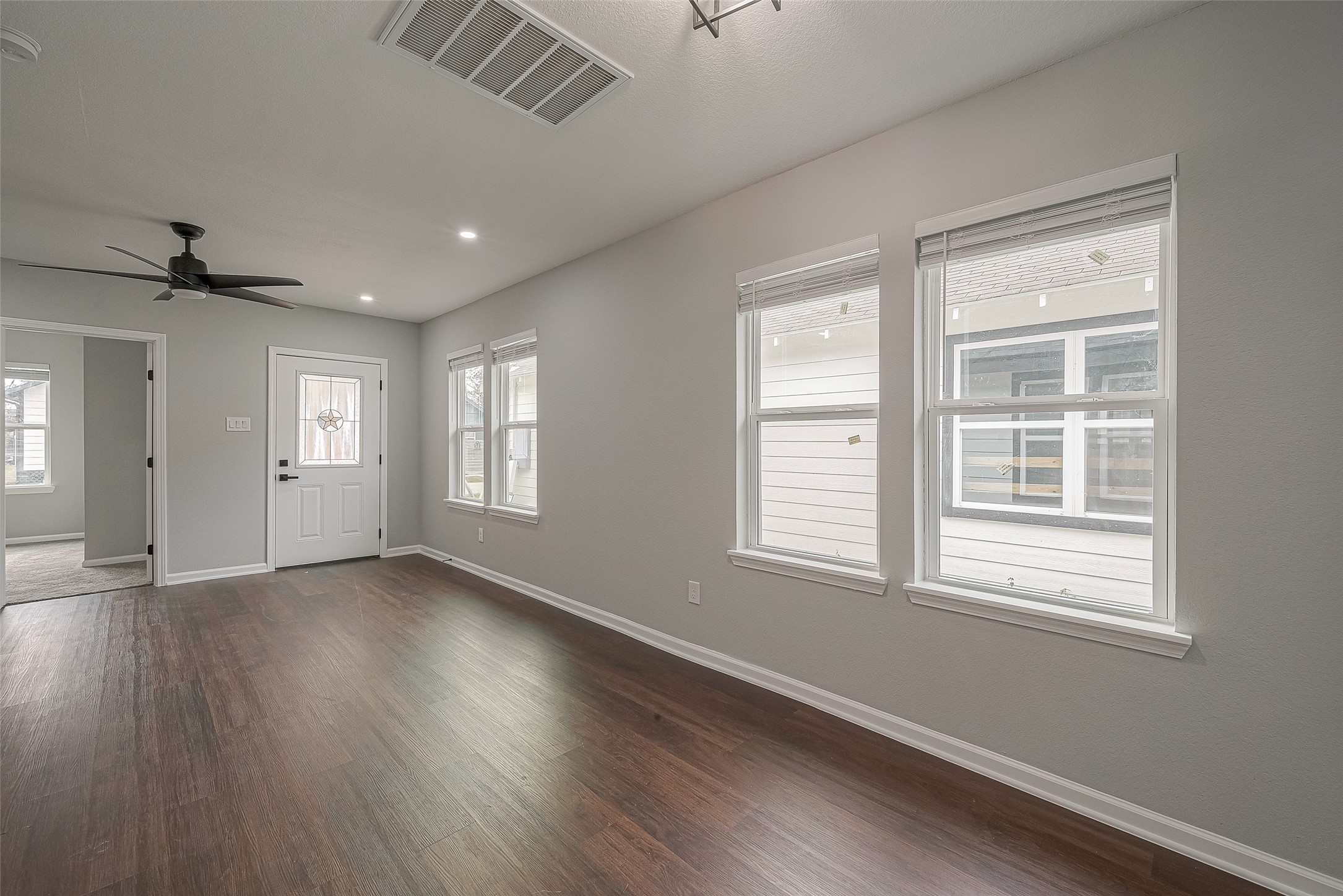 3413 Simmons Street Houston, TX 77004 - Photo 3 of 26