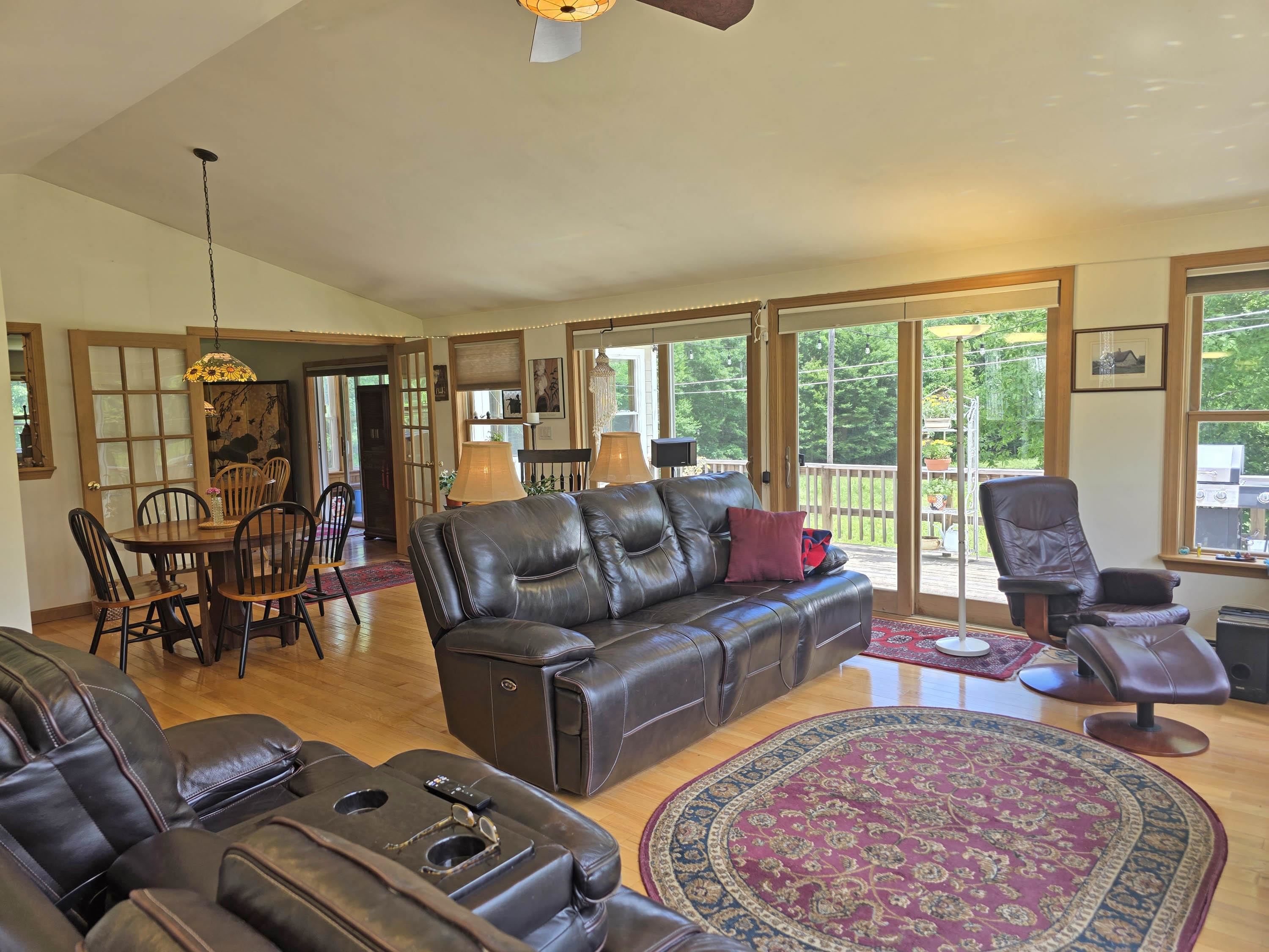 439 Dover Road Newfane, VT 05351 - Photo 8 of 37