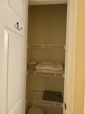 $298,600 | 227 Main Street, Unit 235, Lincoln, NH 03251