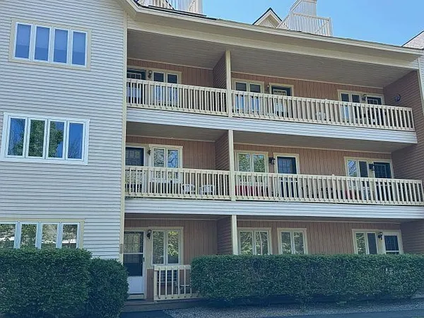 $298,600 | 227 Main Street, Unit 235, Lincoln, NH 03251