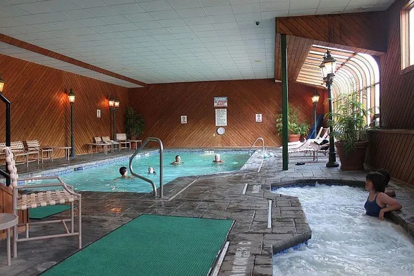 $298,600 | 227 Main Street, Unit 235, Lincoln, NH 03251