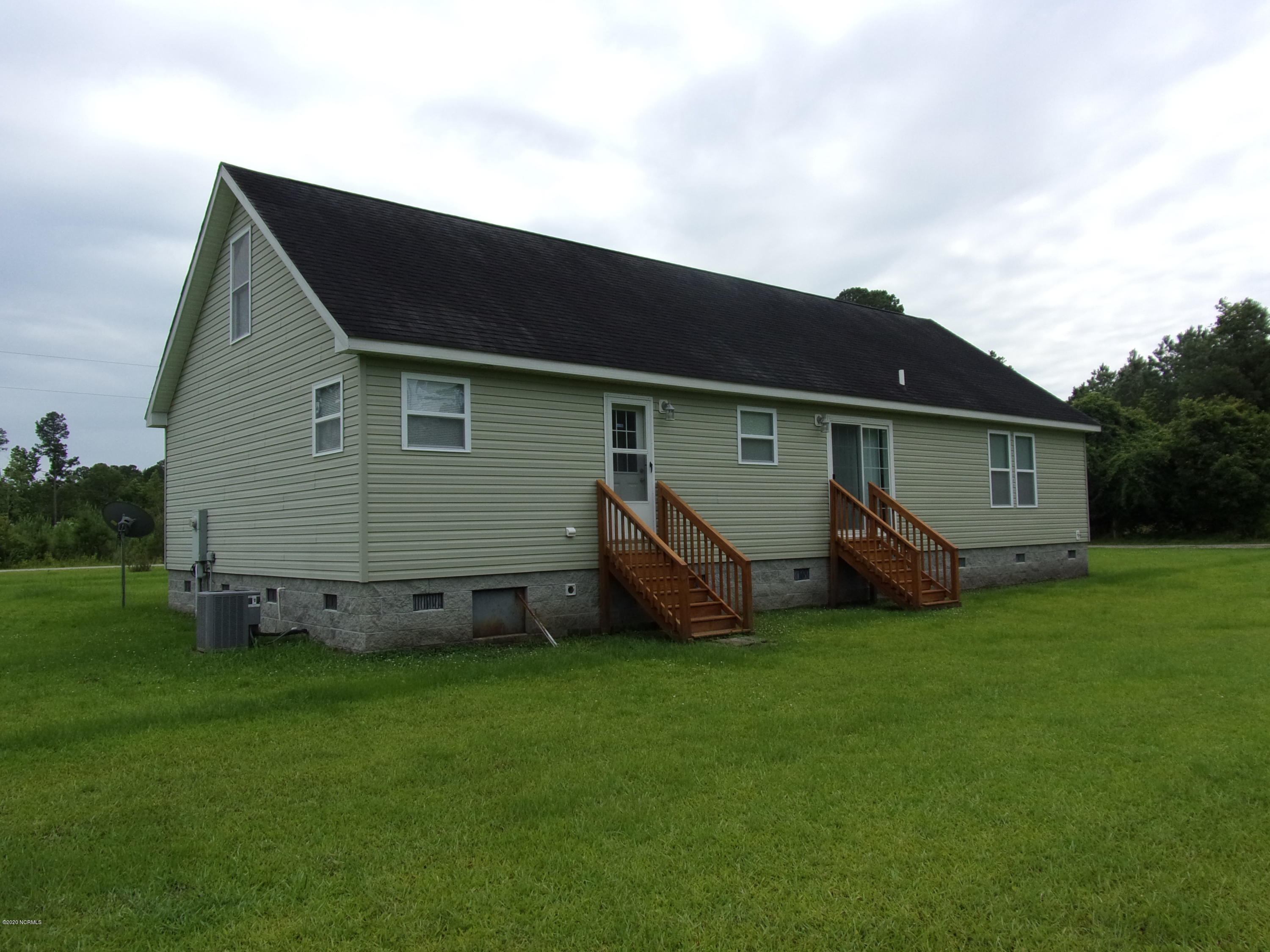 2568 Union Chapel Road Currie, NC 28435 - Photo 13 of 16 20D72F~1