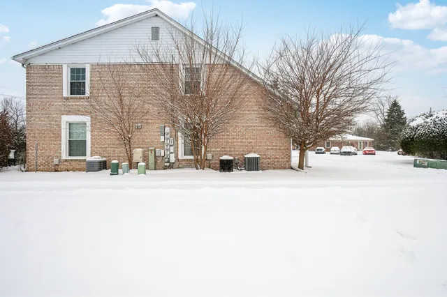 $135,000 | 44432 Newburyport Drive, Canton, MI 48187