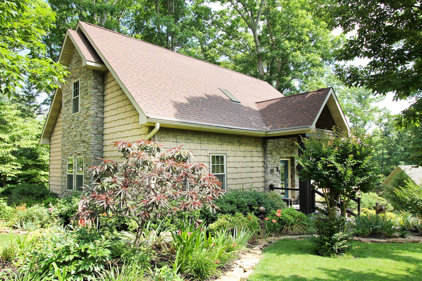 215 Inata Trace Loudon, TN 37774 - Photo 3 of 39 03_Front View 3