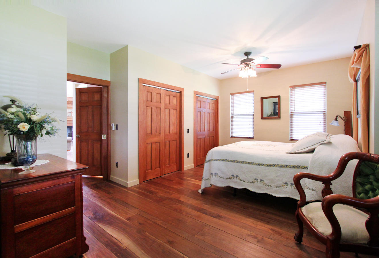 215 Inata Trace Loudon, TN 37774 - Photo 22 of 39 21_Master Bedroom View 2