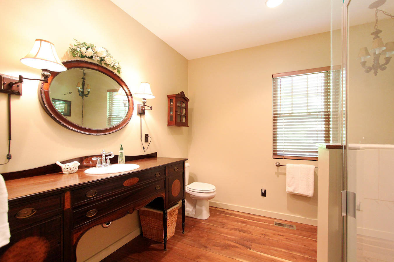 215 Inata Trace Loudon, TN 37774 - Photo 23 of 39 22_Master Bath View 1