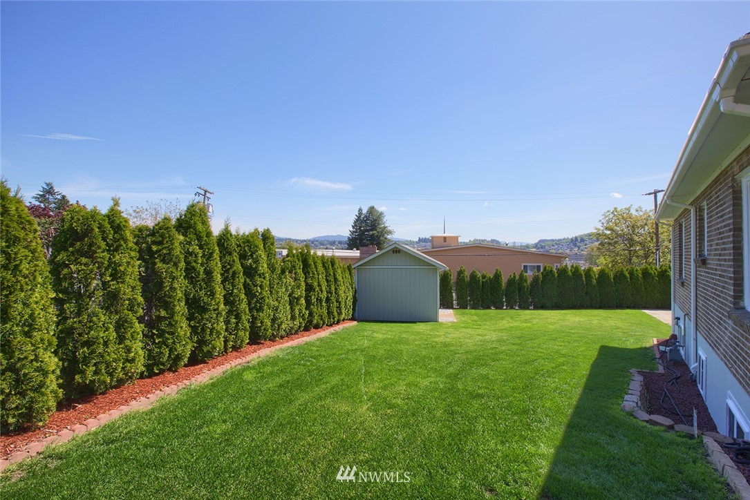 207 Taylor Avenue Northwest Renton, WA 98057 - Photo 16 of 18 Gallery Image 16