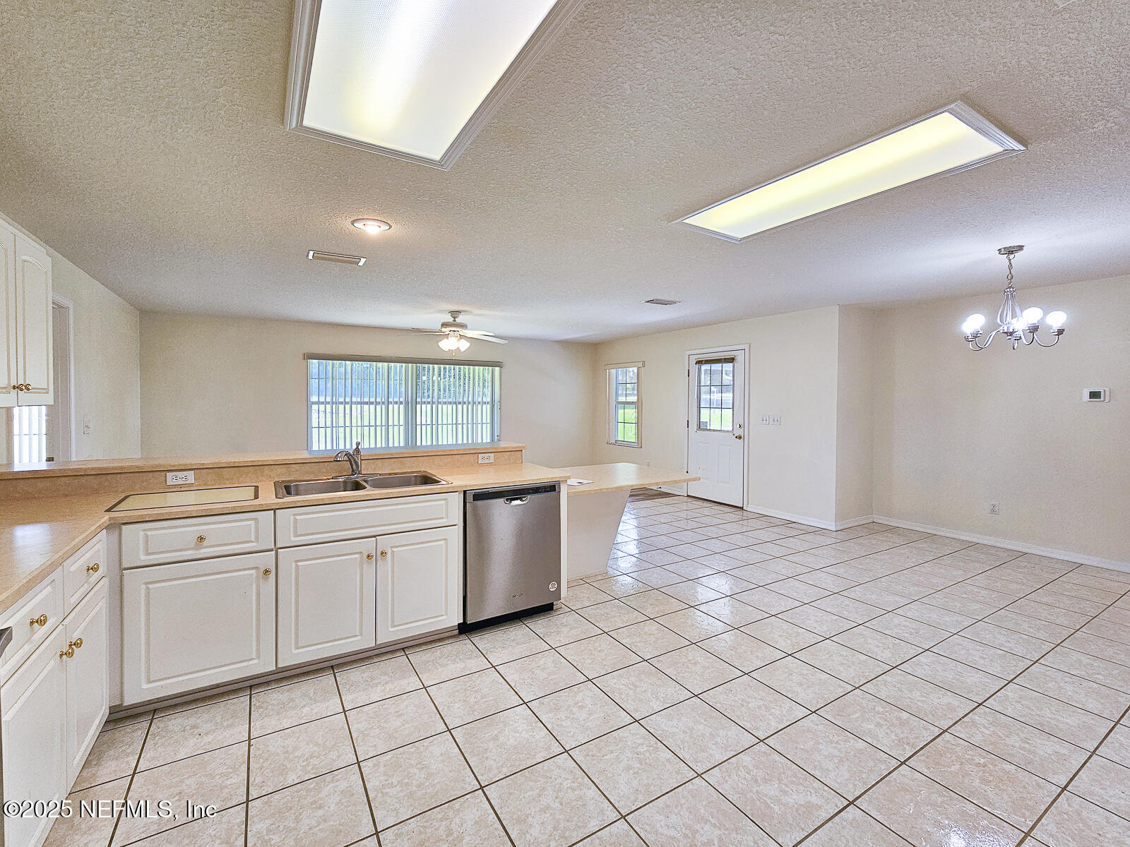 116 Ashley Lake Drive Melrose, FL 32666 - Photo 14 of 45 116 Ashley Lake Dr-14