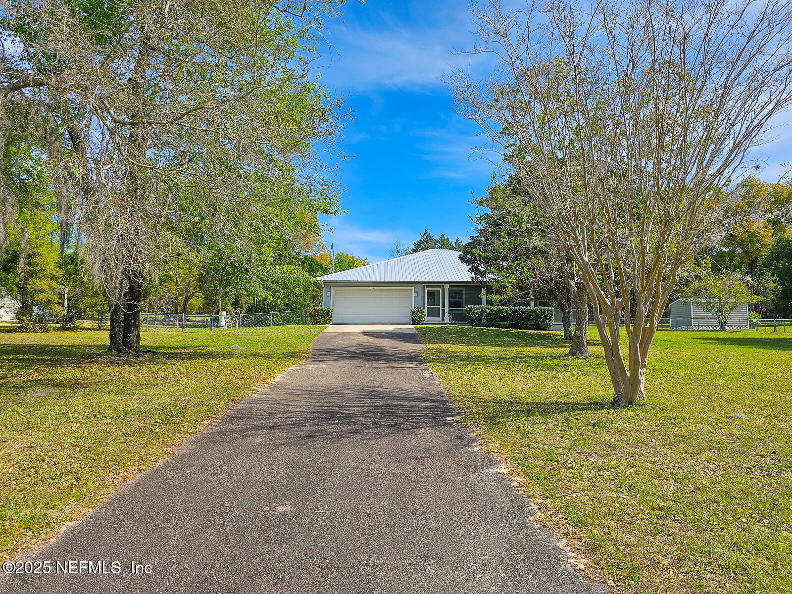 116 Ashley Lake Drive Melrose, FL 32666 - Photo 3 of 45 116 Ashley Lake Dr-03
